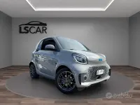 Usata Smart ForTwo Coupé 41 kW (56 CV) 2021 Grigio Utilitaria
