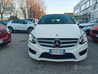 Usata Mercedes B200 Premium 136 CV (100 kW) 2016 Bianco Monovolume