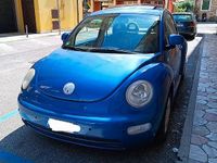 Usata VW New Beetle 116 CV (85 kW) 1998 Blu Utilitaria