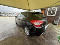 Usata Citroën C4 111 CV (81 kW) 2011 Nero Berlina
