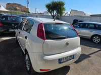 Usata Fiat Punto Street 95 CV (69 kW) 2018 Bianco Utilitaria