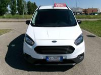 Gebraucht Ford Transit Trend 75 PS (55 kW) 2020 Weiß Van