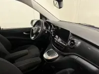 Usata Mercedes 220 Executive 163 CV (119 kW) 2024 Nero Monovolume