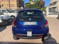 Usata Lancia Ypsilon Silver 85 CV (62 kW) 2014 Blu Utilitaria