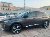 Usata Peugeot 3008 GT 131 CV (96 kW) 2023 Giallo SUV