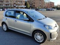 Usata VW up! 65 CV (47 kW) 2023 Grigio Utilitaria