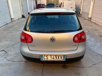 Usata VW Golf IV Sportline 116 CV (85 kW) 2005 Argento Berlina
