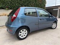 Usata Fiat Punto Dynamic 59 CV (43 kW) 2003 Blu Utilitaria