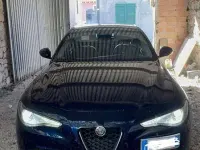 Usata Alfa Romeo Giulia 150 CV (110 kW) 2017 Blu/azzurro Berlina