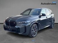 Nuova BMW X5 M Sport 530 CV (389 kW) 2026 Grigio scuro SUV