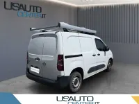 Usata Opel Combo Edition 100 CV (73 kW) 2022 Monovolume