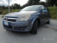Usata Opel Astra Club 101 CV (74 kW) 2006 Berlina