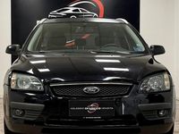 Usata Ford Focus S 90 CV (66 kW) 2006 Nero Station wagon