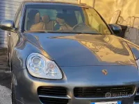 Usata Porsche Cayenne 250 CV (183 kW) 2005 Grigio SUV