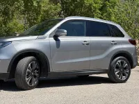 Usata Suzuki Vitara 102 CV (75 kW) 2023 Grigio SUV