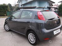 Usata Fiat Punto Lounge 95 CV (69 kW) 2017 Grigio Utilitaria