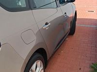 Usata Renault Grand Scénic IV 110 CV (80 kW) 2017 Marrone Monovolume