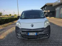 Usata Renault Kangoo Dynamique 106 CV (77 kW) 2010 Station wagon