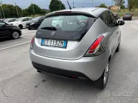 Usata Lancia Ypsilon 85 CV (62 kW) 2014 Grigio Utilitaria