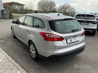 Usata Ford Focus 115 CV (84 kW) 2014 Grigio Station wagon