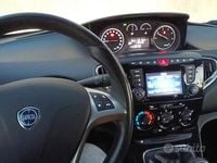 Usata Lancia Ypsilon 95 CV (69 kW) 2016 Blu Utilitaria