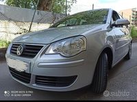 Usata VW Polo 70 CV (51 kW) 2008 Grigio Utilitaria