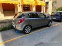 usata Opel Corsa 1.2 5 porte benzina 2012