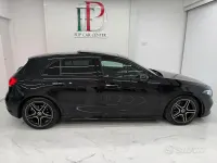 Usado Mercedes A180 Premium 136 CV (100 kW) 2019 Negro Berlina