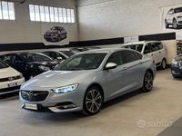 Usata Opel Insignia Innovation 136 CV (100 kW) 2018 Blu Berlina