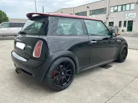 Usata Mini Cooper S 163 CV (119 kW) 2003 Nero Utilitaria