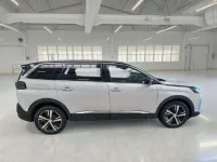 Usata Peugeot 5008 GT 131 CV (96 kW) 2022 Bianco SUV