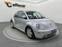 Usata VW New Beetle 116 CV (85 kW) 1999 Argento Utilitaria