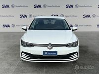 Usata VW Golf VIII Life 116 CV (85 kW) 2023 Bianco Berlina