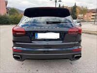 Usata Porsche Cayenne 245 CV (180 kW) 2016 Blu SUV