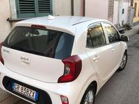 Usata Kia Picanto 63 CV (46 kW) 2024 Bianco Utilitaria