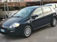 Usata Fiat Punto Street 77 CV (56 kW) 2015 Bluazzurro Utilitaria