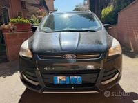 Usado Ford Kuga 120 CV (88 kW) 2015 Negro SUV
