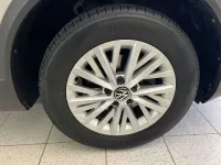 Usata VW T-Roc Life 150 CV (110 kW) 2022 Beige tetto nero SUV
