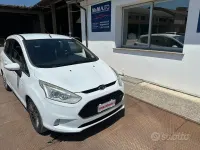 Usata Ford B-MAX 75 CV (55 kW) 2013 Bianco Monovolume