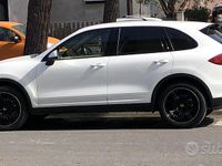 Usata Porsche Cayenne 245 CV (180 kW) 2011 Bianco SUV