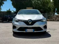 Käytetty Renault Clio V 101 HP (74 kW) 2022 Harmaa Viistoperä
