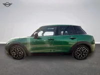 Usata Mini Cooper Favoured 150 kW (204 CV) 2025 Verde Utilitaria
