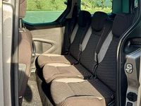 Usata Peugeot TePee Outdoor 110 CV (80 kW) 2010 Grigio Station wagon