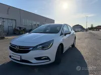 Usata Opel Astra 136 CV (100 kW) 2016 Bianco Berlina