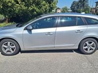 Usata Volvo V60 150 CV (110 kW) 2015 Grigio Station wagon