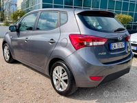 Usata Hyundai ix20 90 CV (66 kW) 2015 Grigio Utilitaria