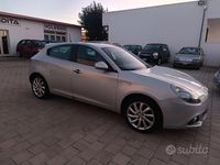 Usata Alfa Romeo Giulietta 120 CV (88 kW) 2014 Grigio Utilitaria