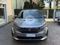 Usata Peugeot 3008 Business-Line 131 CV (96 kW) 2021 Grigio SUV