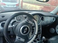 Begagnad Mini Cooper 2004 Halvkombi