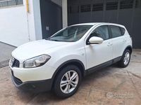 Usata Nissan Qashqai 149 CV (109 kW) 2011 Bianco SUV
